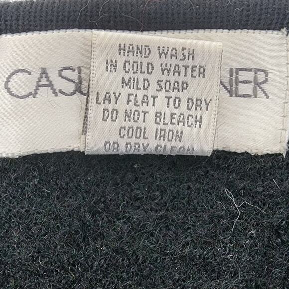 Vtg Casual Corner Boho Black Wool Sleeveless Vest with Zipper, Pockets W Med - Picture 7 of 7